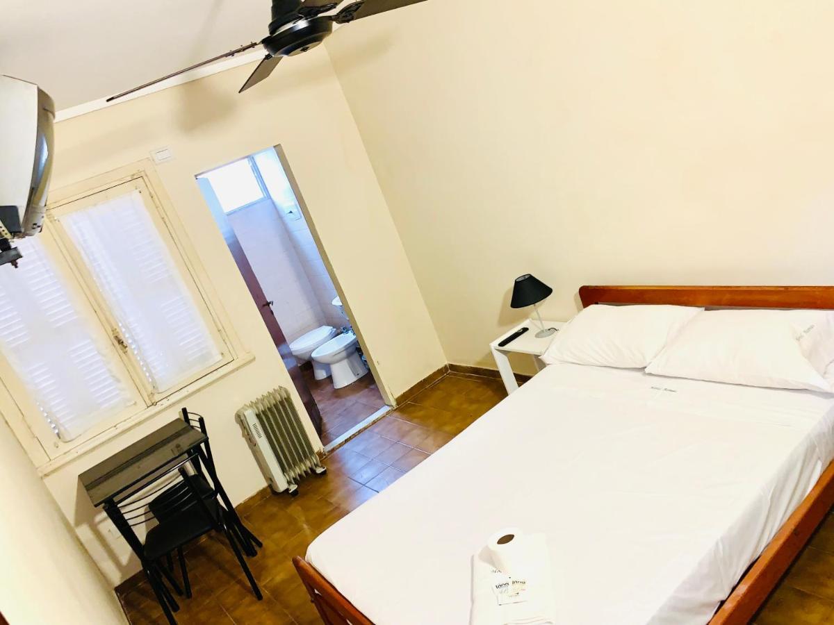Hotel Atenas Buenos Aires Esterno foto