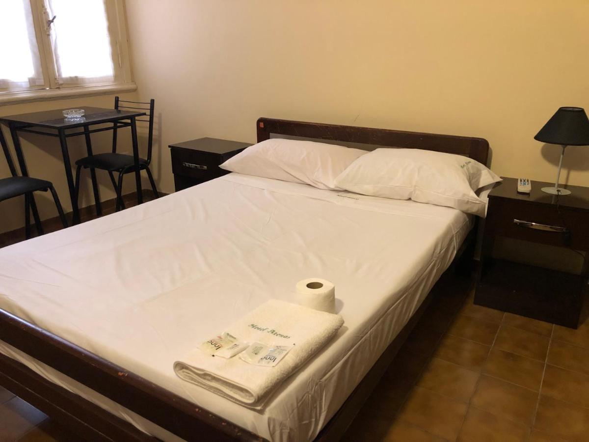 Hotel Atenas Buenos Aires Esterno foto